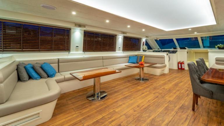 A spacious living room on the Queen of Makri gulet